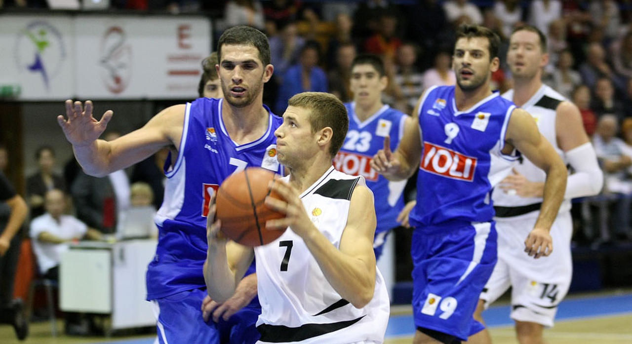 25187_szolnoki_olaj_kk_kk_budunost_50_75