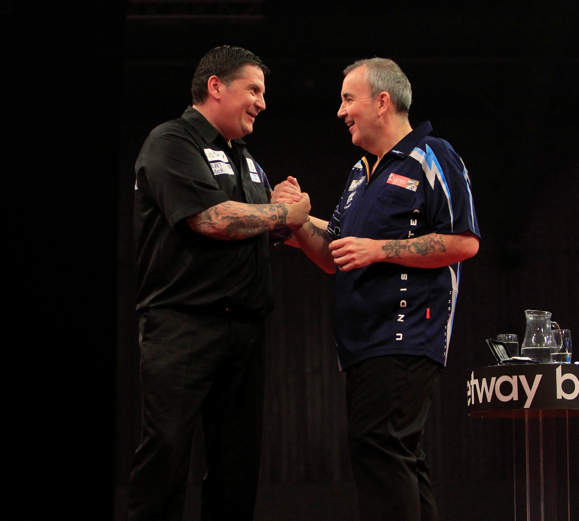 Gary Anderson – Phil Taylor (Összesített legek száma: 16,5 felett) 1,72