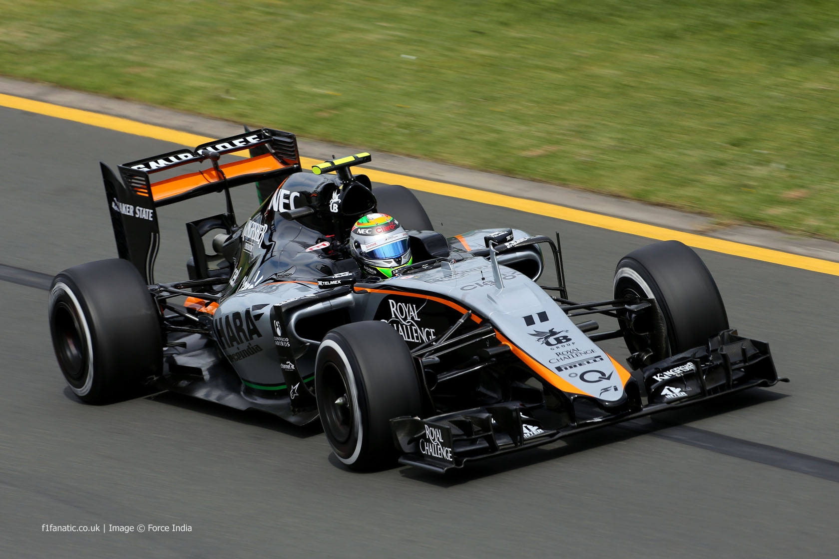 Első 6-ban végez? (Sergio Perez: igen) 1,90