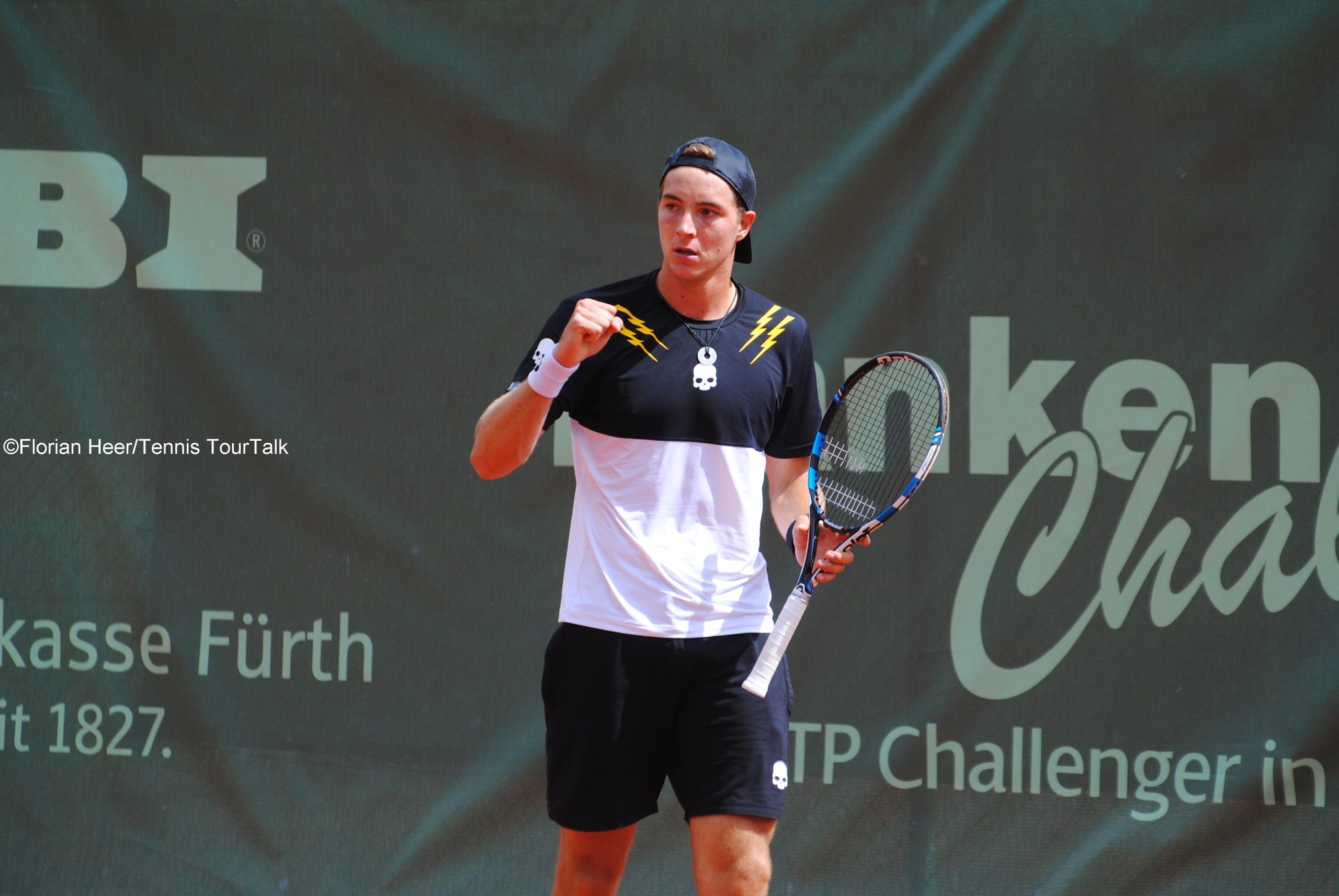 Struff – Medvedev (Összesített játékok száma: 21,5 felett) 1,72