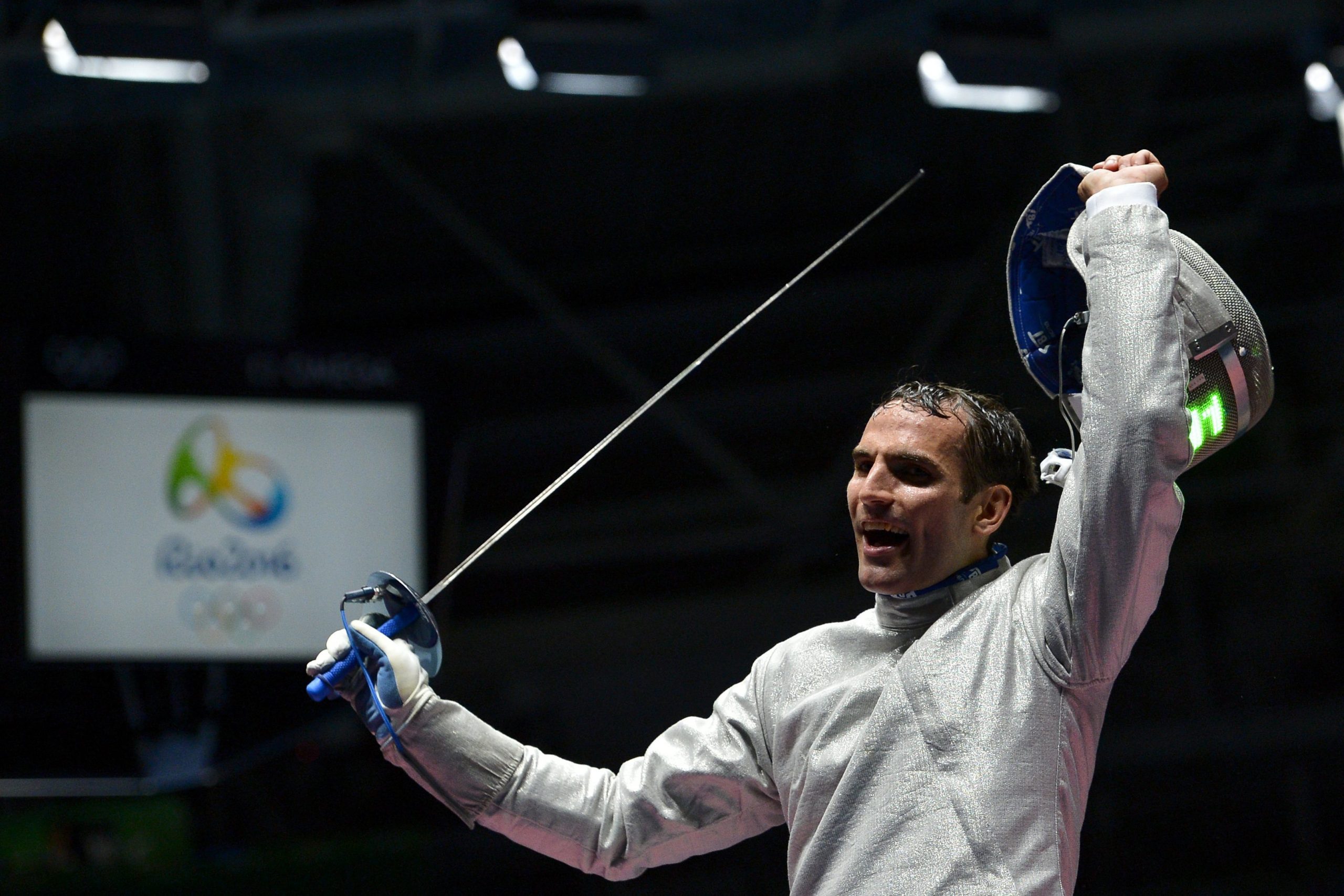 Szilágyi Áron – Kim Jung-Hwan (ki végez előrébb?) H 1,7