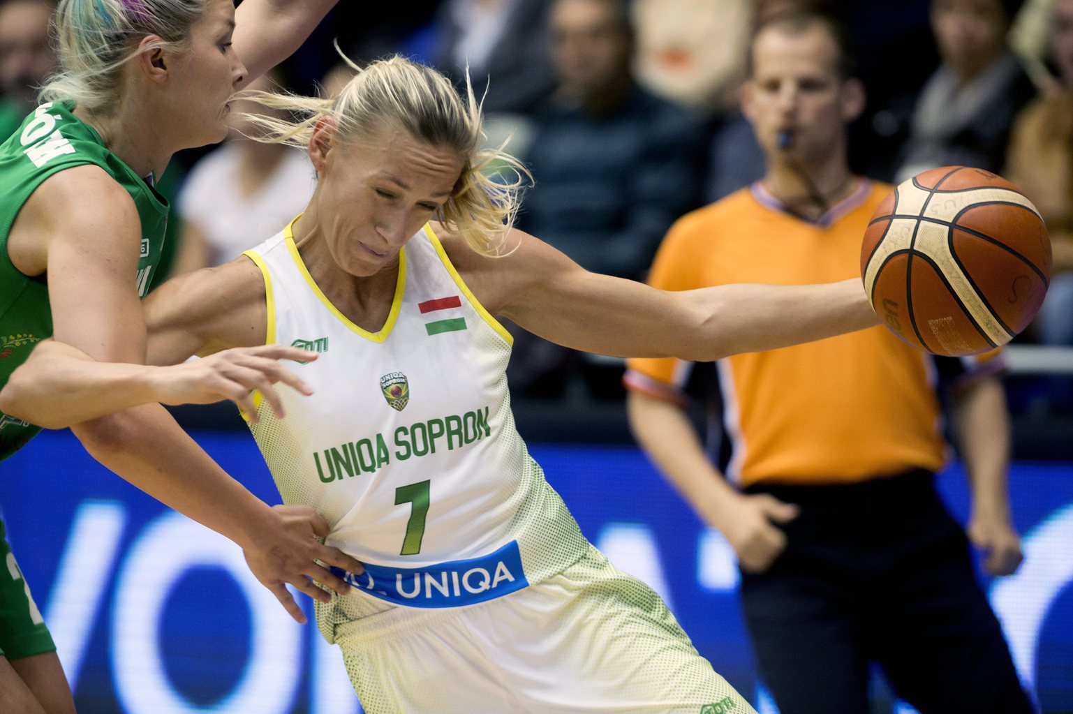 UNI Győr – USK Prague (AH -9,5) V 1,52