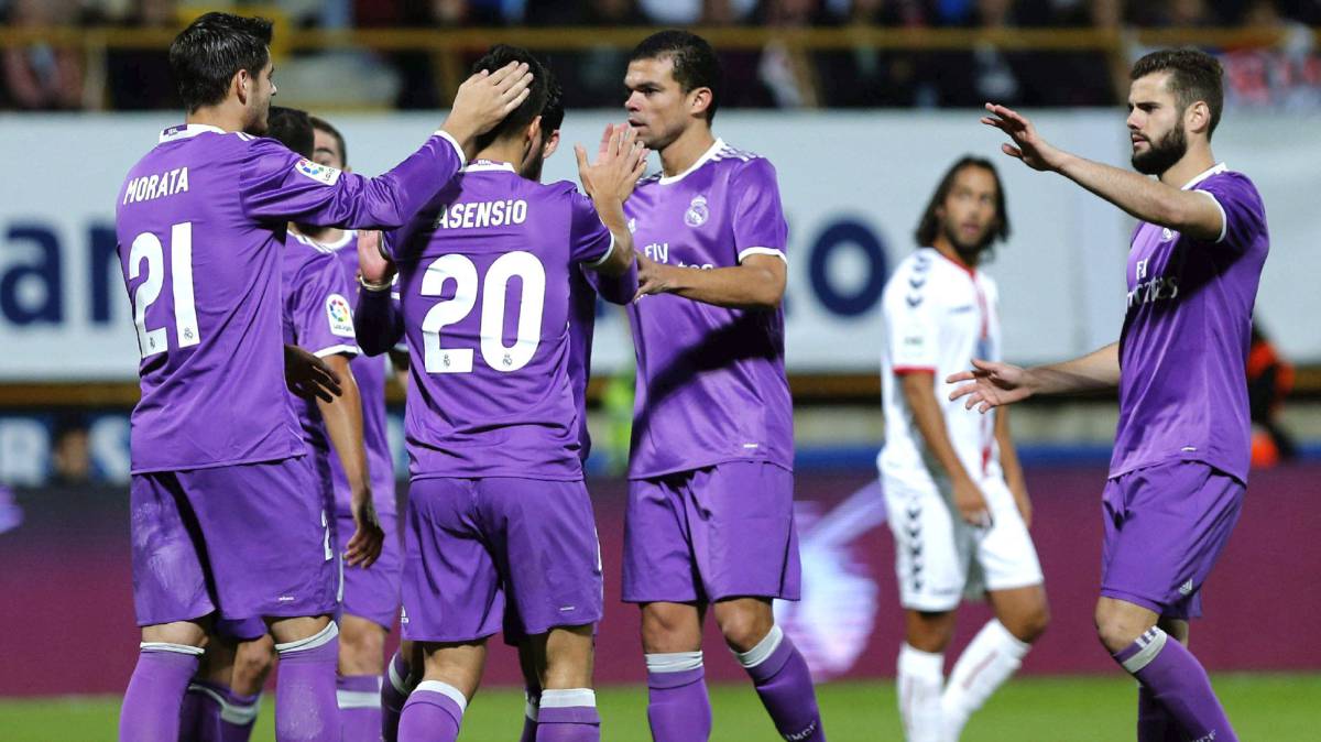 Real Madrid – Cultural Leonesa (mindkét csapat szerez gólt) 2,1