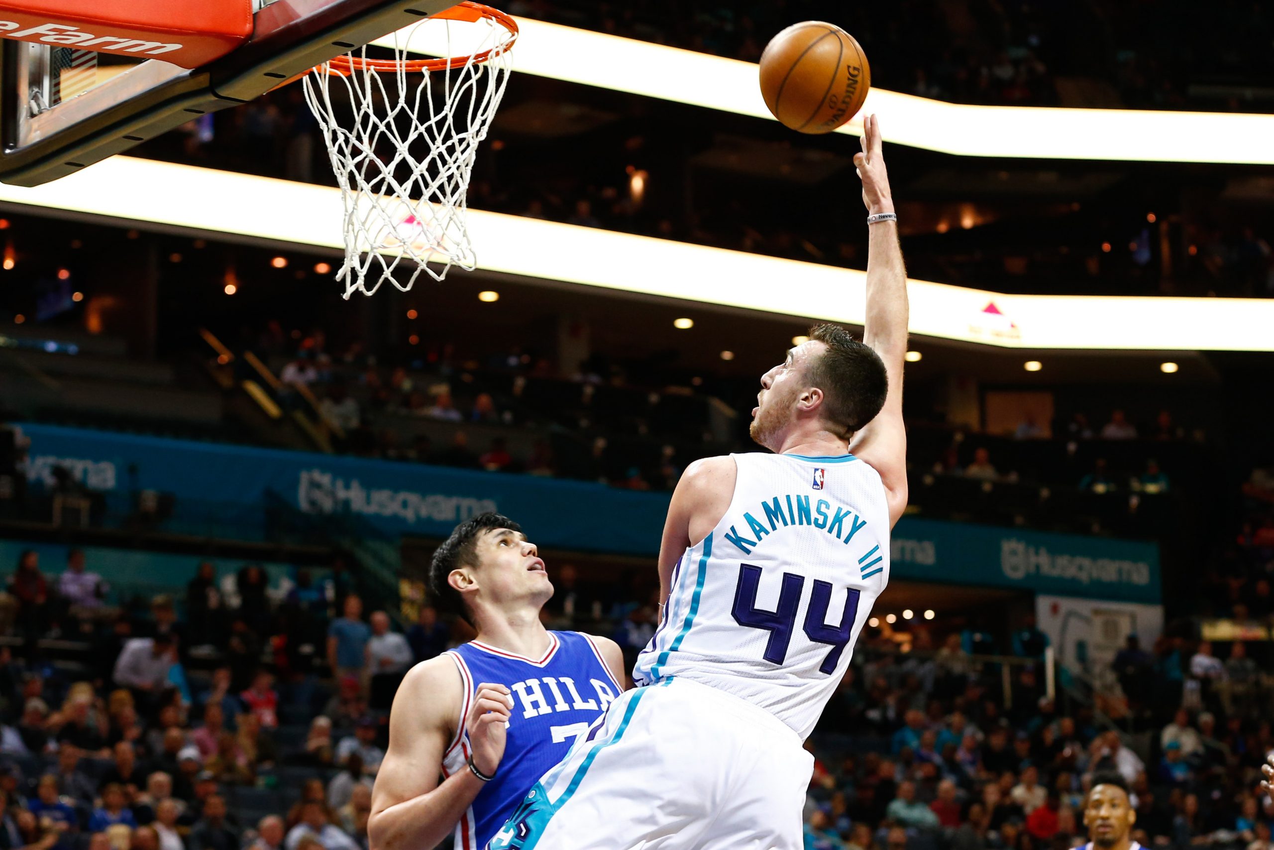 Charlotte Hornets-Philadelphia 76ers (AH +10) V 1,66