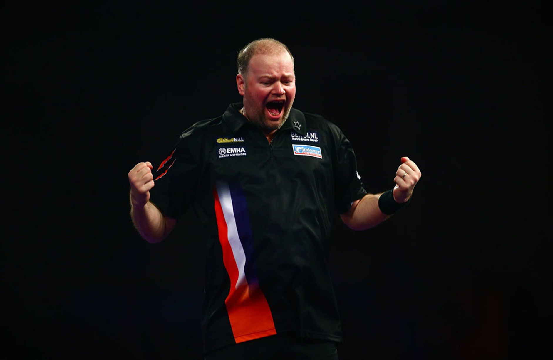 Raymond van Barneveld – Michael van Gerwen (Legtöbb 180: Barneveld) 3,00