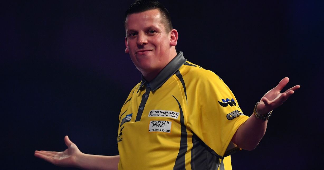 Dave Chisnall – Michael van Gerwen (Összesített legek: 10,5 felett) 1,90