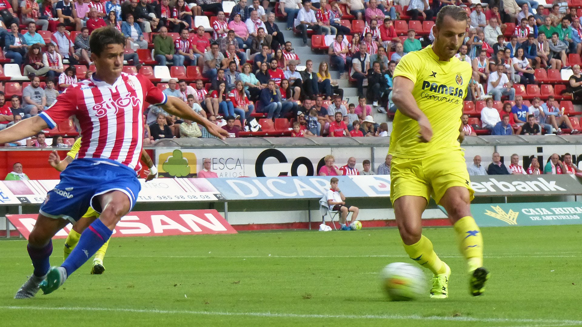 Villarreal – Sporting Gijon (mindkét csapat szerez gólt) 1,8