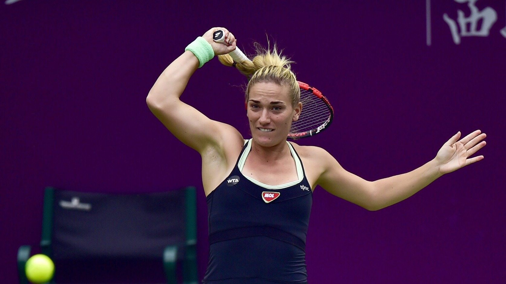 Mladenovic – Babos (AH +3,5) V 1,9