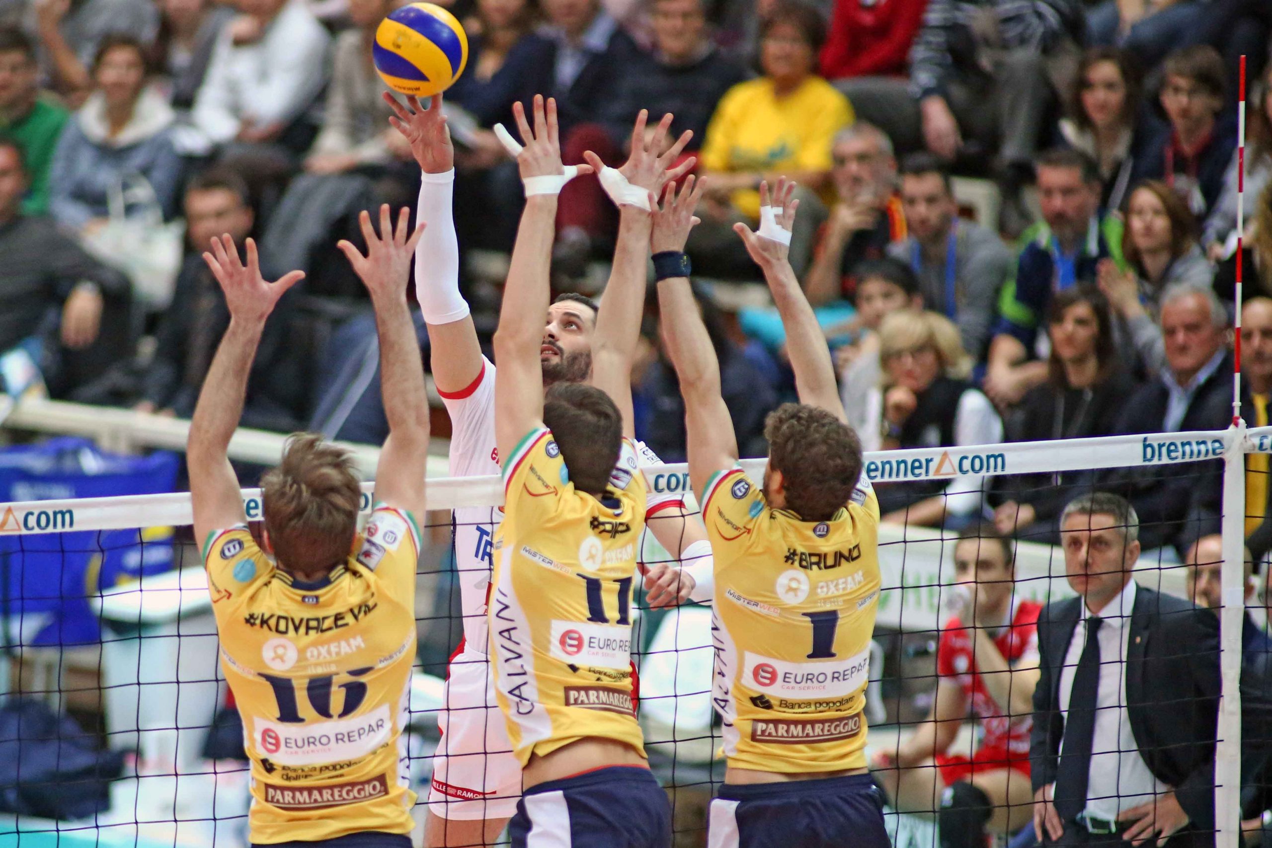 Trentino – Modena (AH -5,5) V 1,83