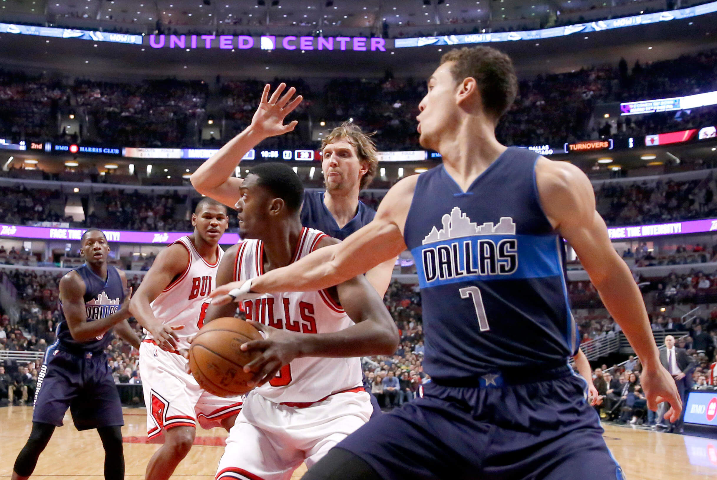 Dallas Mavericks – Chicago Bulls (AH +6,5) V 1,66