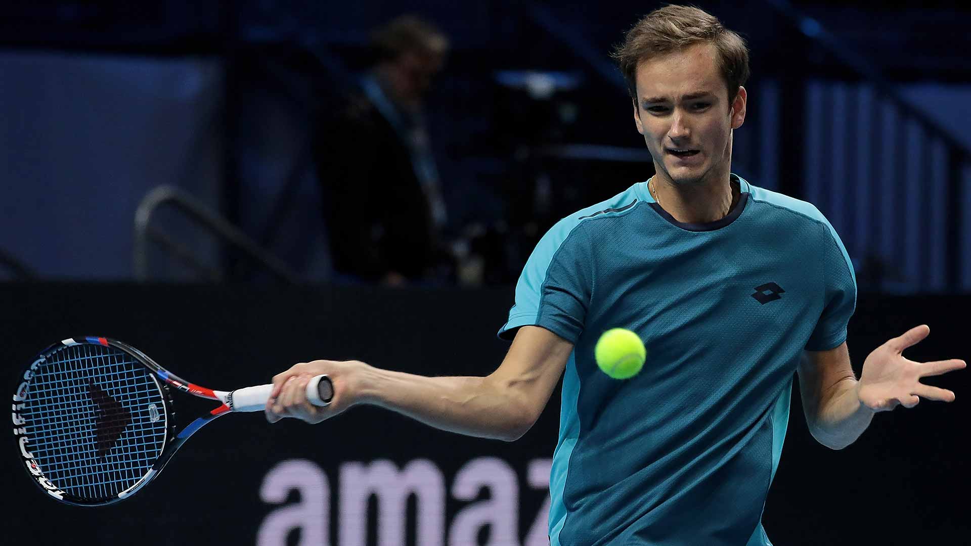 Kokkinakis – Medvedev V 2,20