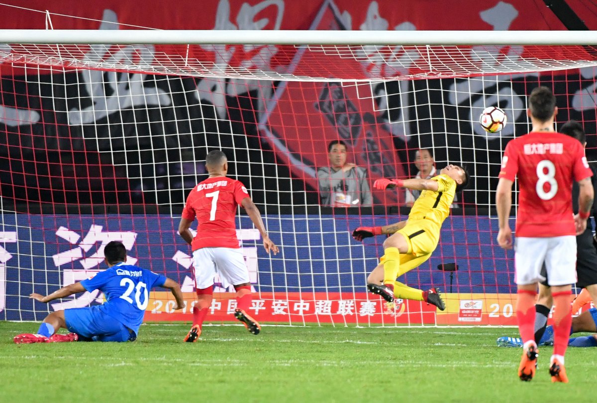 Guangzhou Evergrande – Guangzhou R&F (3 gól felett) 1,8