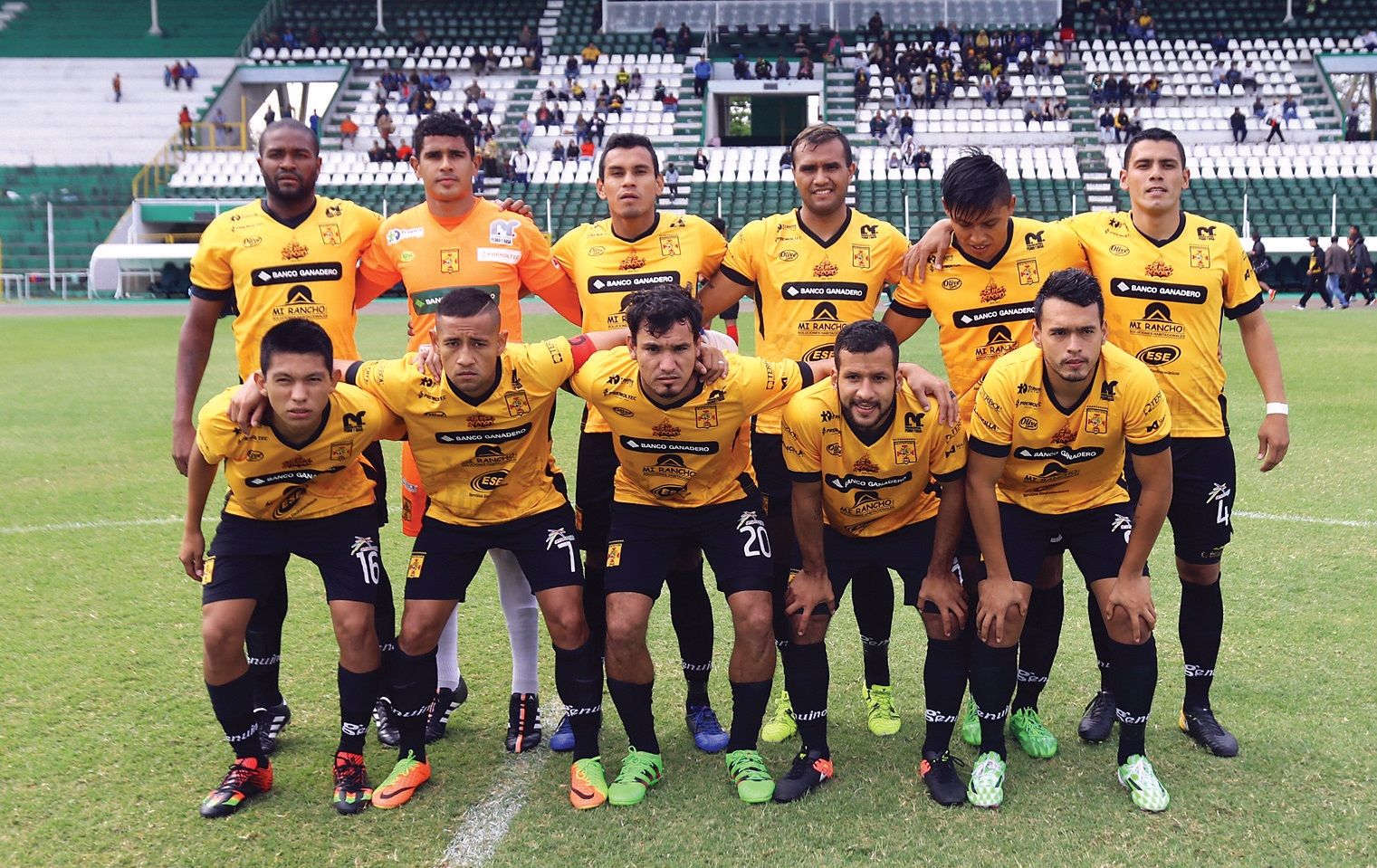 Destroyers – Royal Pari (x2) 1,83