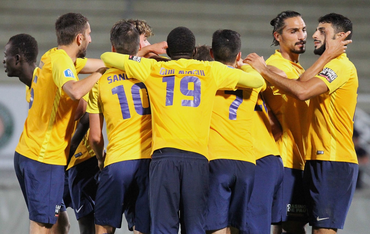 Pau – Red Star (DNB 1) 1,83