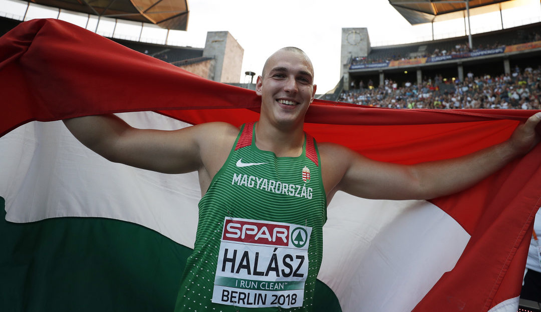 kalapácsvetés (Halász 1-3. helyen végez) 1,50