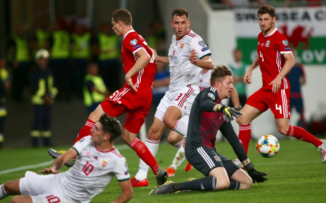 Magyarország – Wales (4,5 büntető lap felett) 2,20