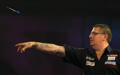 G. Anderson – Gurney (legtöbb 180-as dobás) H 2,00