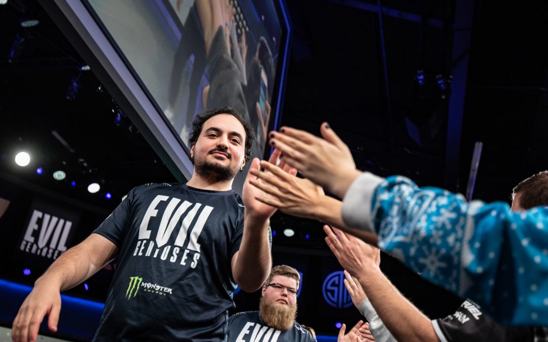 100 Thieves Academy – Evil Geniuses Academy V 2,75