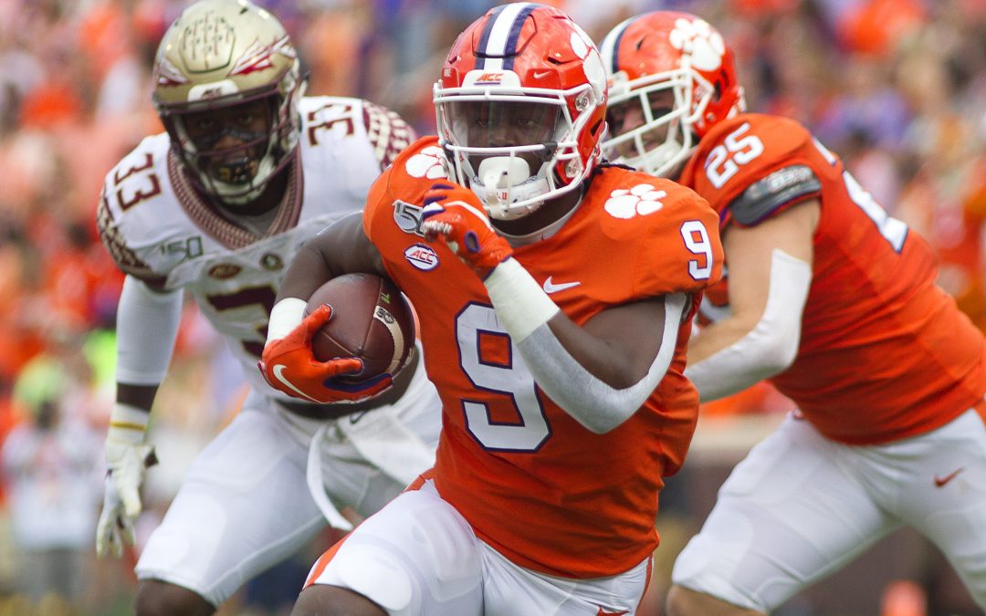 NFL draft 2021 (összes futójátékos, aki az első fordulóban a csapat tagja: 1,5 felett) 2,25