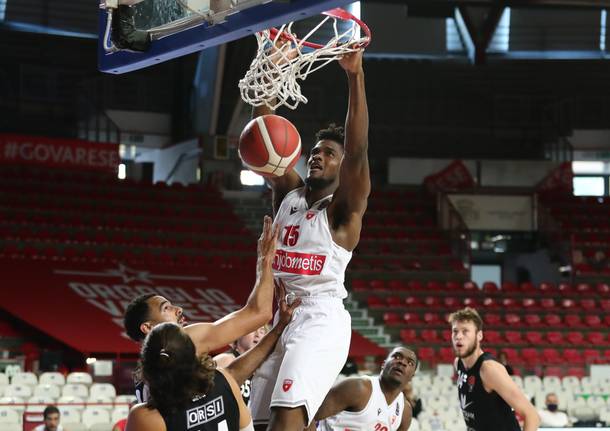 caricamento temporaneo per contributo 16305224144iyx2w2h54m2l67j 1243461.610x431