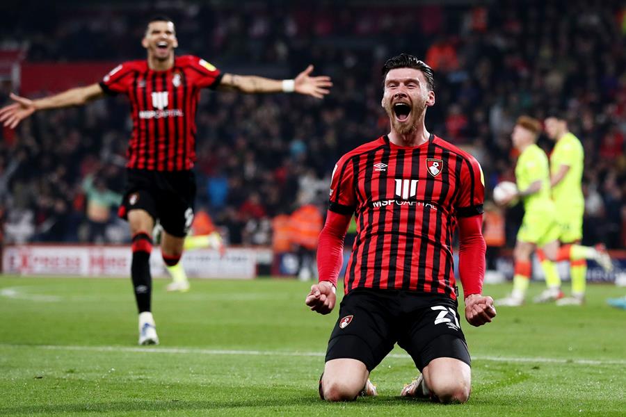 shutterstock editorial 12922043au